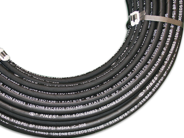 煤礦專用鋼絲骨架橡膠管的功能和應用